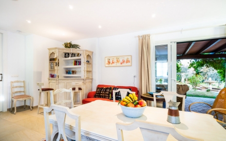 Comedor interior y exterior